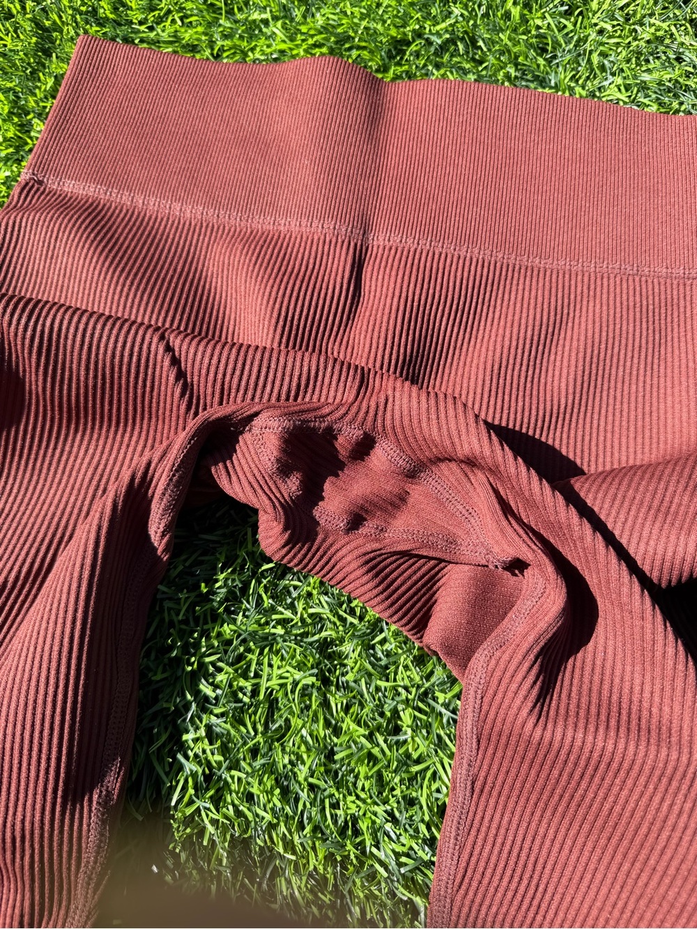 Ribbed High-Waist Leggings - Brown - Picture 3 of 4
